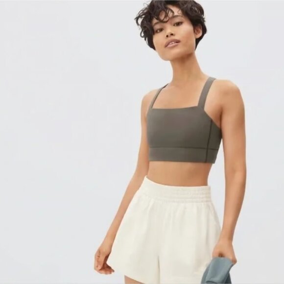 NWT Everlane Perform Crop Top Criss-Cross Sports Bra - Picture 2 of 5